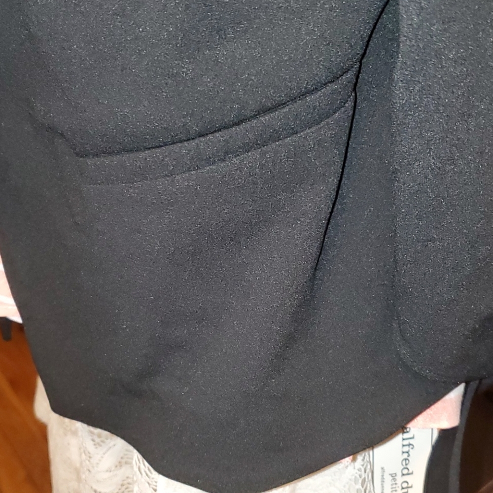 NWT Women's Worthington petite black blazer sz PL - Picture 3 of 6